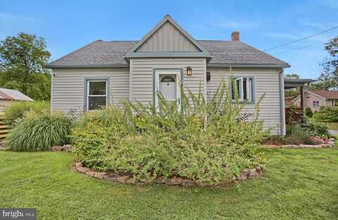 243 TATTLETOWN ROAD, AARONSBURG, PA 16820