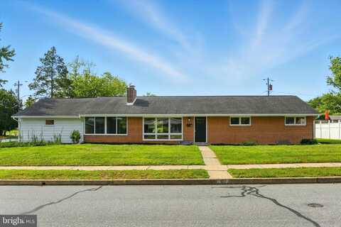 111 MANCHESTER ROAD, CAMP HILL, PA 17011