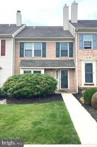 633 MAPLE GLEN CIRCLE, POTTSTOWN, PA 19464