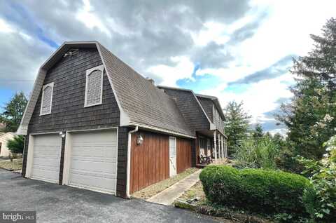 516 N EARL STREET, SHIPPENSBURG, PA 17257