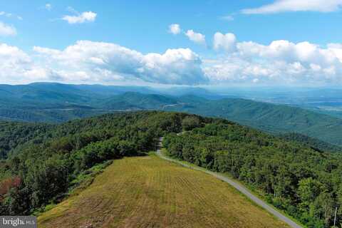 262 ASHTON WOODS, MOOREFIELD, WV 26836