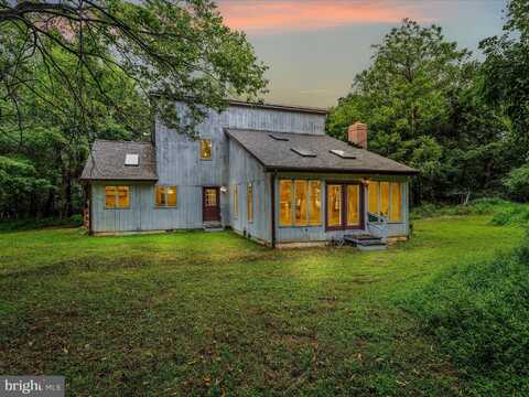 53 STONEHOUSE LANE, SHEPHERDSTOWN, WV 25443