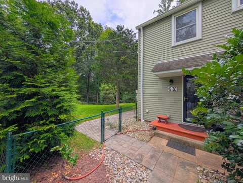 6 PLATEAU PLACE, GREENBELT, MD 20770
