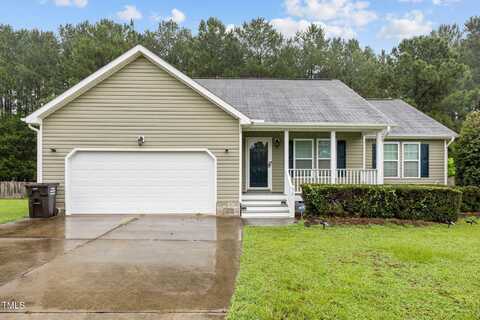95 Oxfordshire Drive, Fuquay Varina, NC 27526