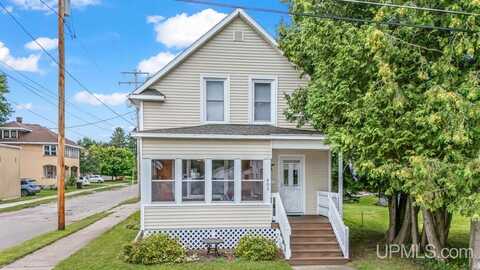 605 Vulcan, Iron Mountain, MI 49801