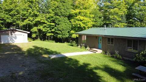 5586 Dogwood, Republic, MI 49878