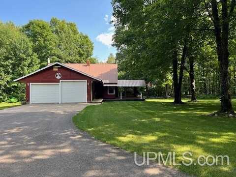 103 Morgan Meadows, Marquette, MI 49855