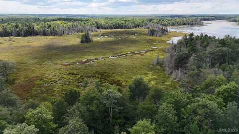 Tee Lake, Gulliver, MI 49840