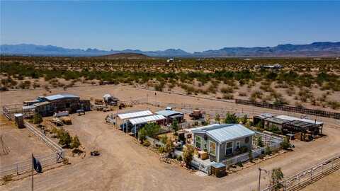 5969 N Escuela Road, Golden Valley, AZ 86413