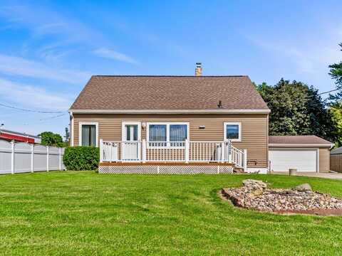 3228 Rownd Street, Cedar Falls, IA 50613