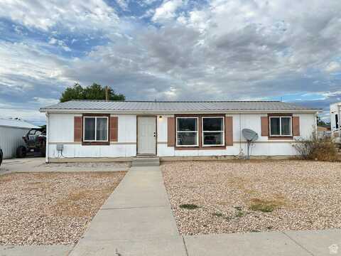 190 W 400 S, Fillmore, UT 84631