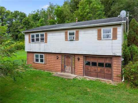 1298 Old State Rd, Kiskiminetas Twp, PA 15613