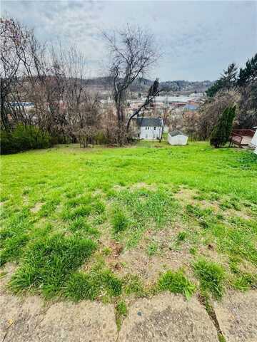 126 Vine St, Canonsburg, PA 15317