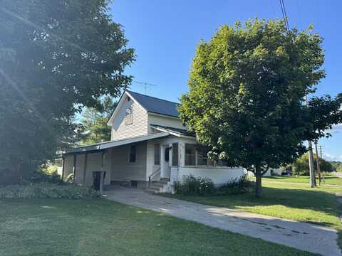 12818 S Straits Highway, Wolverine, MI 49799
