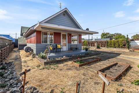620 Laurel St, Yakima, WA 98902