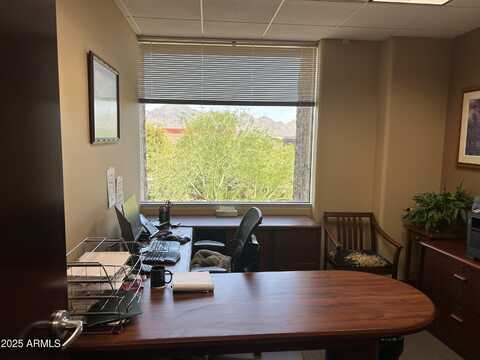 8985 E BELL Road, Scottsdale, AZ 85260