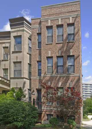 4911 N. Kenmore Avenue, Chicago, IL 60640