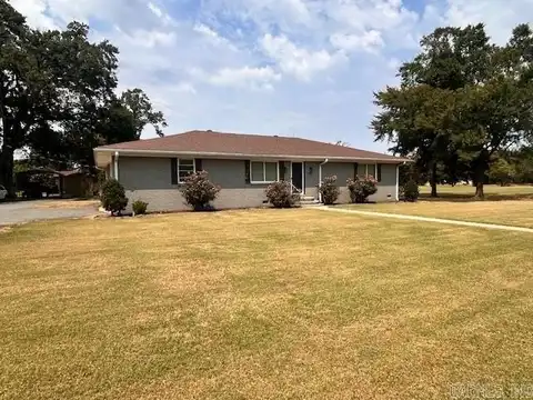706 Rose Ave, Gillett, AR 72055