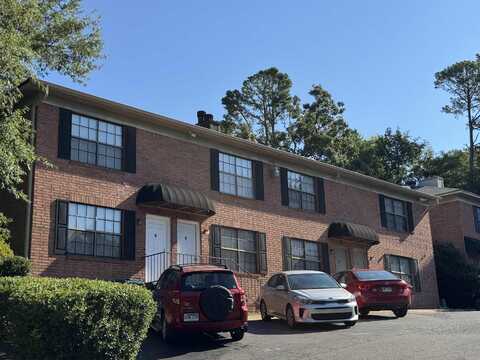 1809 Reservoir Rd, Little Rock, AR 72227