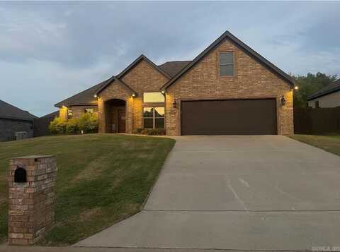 805 Adamson Dr, Searcy, AR 72143