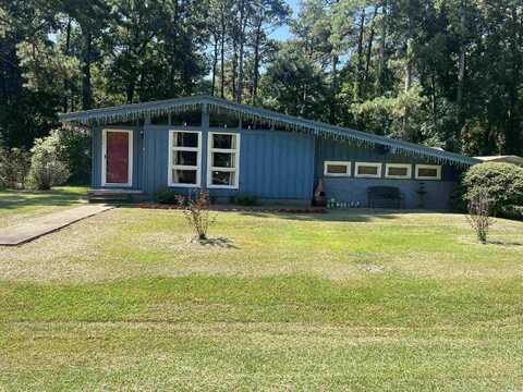 2101 Pinecrest Ave, Hope, AR 71801
