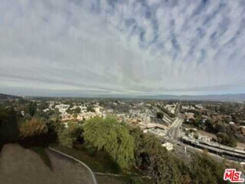 11729 Laurelwood Dr, Studio City, CA 91604