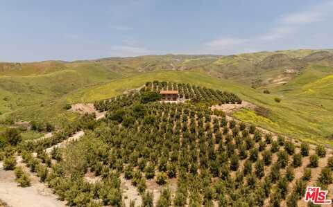 15101 Middle Ranch Rd, Moorpark, CA 93021