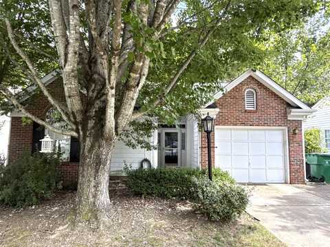 8600 Lockerbie Lane, Charlotte, NC 28215