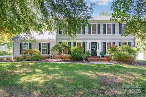 8017 Appaloosa Lane, Charlotte, NC 28215