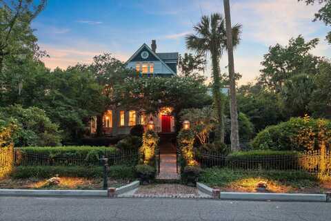 208 Sumter Avenue, Summerville, SC 29483