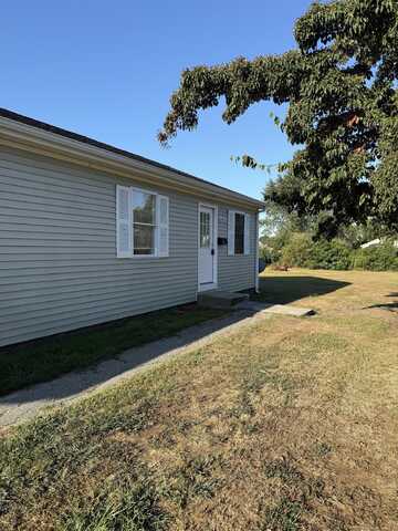 5 Norfolk Court, Groton, CT 06340