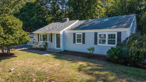 2428 Huntington Turnpike, Trumbull, CT 06611