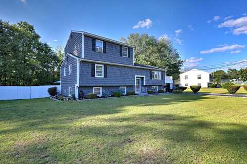 17 Ellyn Court, West Haven, CT 06516
