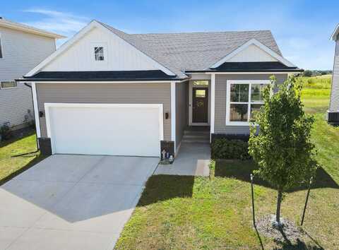 2965 Indigo Lane, Pella, IA 50219