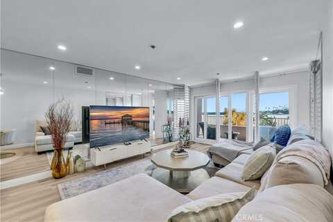 1 3rd Place, Long Beach, CA 90802