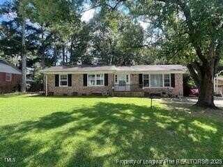 102 Murchinson Drive, Dunn, NC 28334