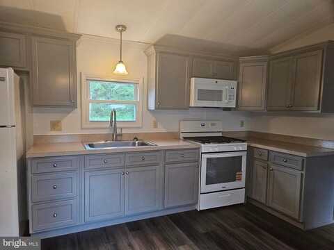 32 ELMER STREET, FRANKLINVILLE, NJ 08322