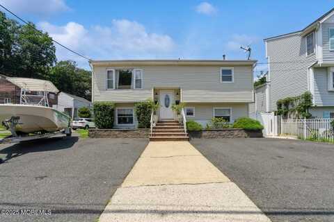 52 Atlantic Street, Highlands, NJ 07732