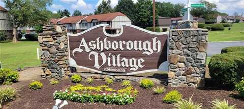 1819 ASHBOROUGH Circle SE, Marietta, GA 30067