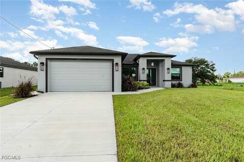 3113 14th Street SW, Lehigh Acres, FL 33976