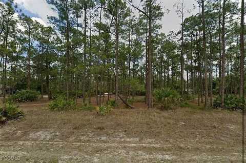 1442 Lincoln Avenue, Lehigh Acres, FL 33972