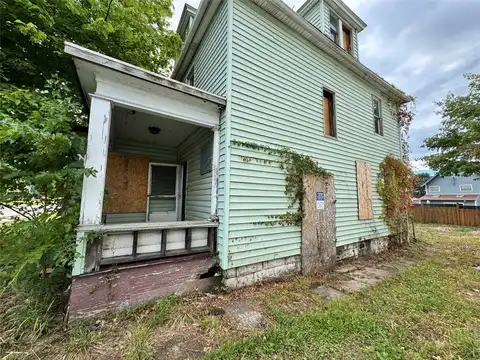 1316 BUFFALO Road, Erie, PA 16503