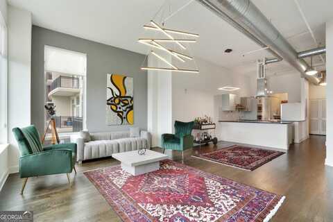 3820 Roswell, Atlanta, GA 30342