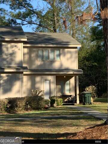 16 Woodrum, Statesboro, GA 30458