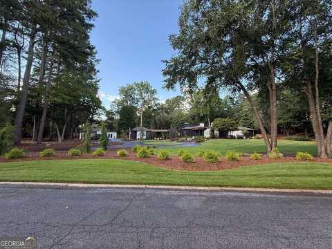 110 Golfview, Carrollton, GA 30117