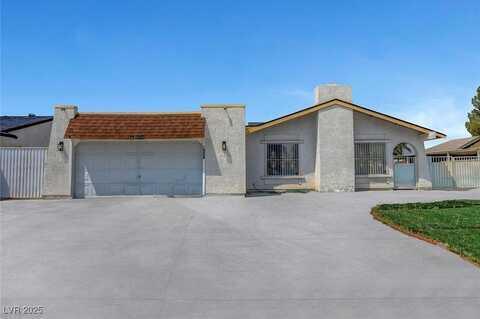 6426 Tanager Way, Las Vegas, NV 89103