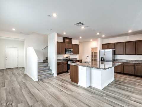 6077 Castle Gardens Avenue, Las Vegas, NV 89130