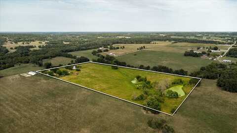 558 E 427th Road, Bolivar, MO 65613