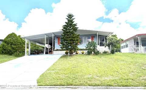 8869 Highpoint Avenue, Brooksville, FL 34613
