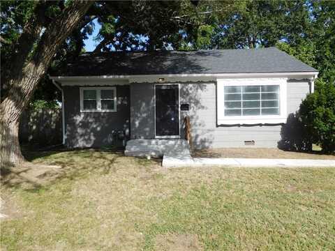 801 S Main Street, Harrisonville, MO 64701